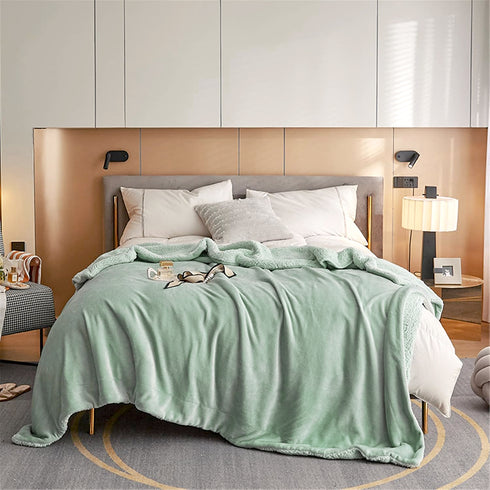 Florida Sherpa Flannel Blanket For All Season Warm and Super Soft For Double Bed 300 GSM - Green