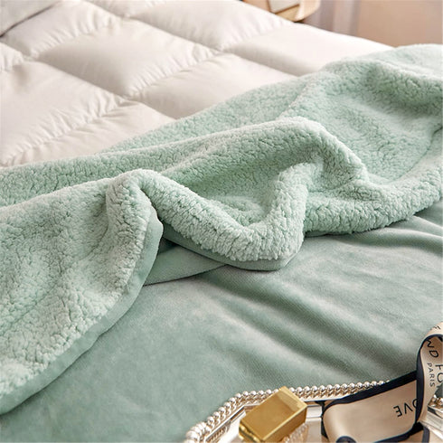 Florida Sherpa Flannel Blanket For All Season Warm and Super Soft For Double Bed 300 GSM - Green