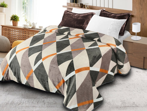 Alexa 4 Piece Warm Duvet Cover Set with bedsheet & Pillow Covers for Double bed