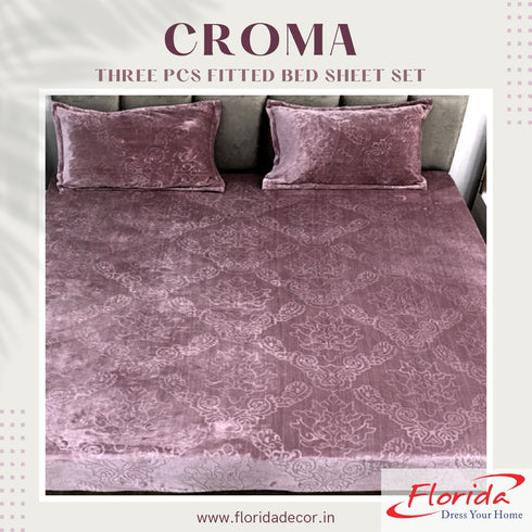 Croma King Size Embossed Fitted Bedsheet Set