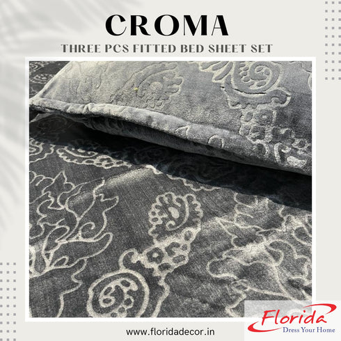 Croma King Size Embossed Fitted Bedsheet Set