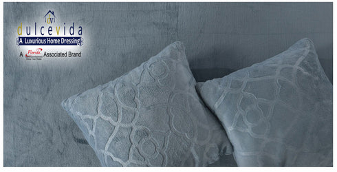 DulceVida Derby (Quilt/Rajai) Comforter Set with 1 Double Quilt, 1 Winter Bedsheet, 2 Cushions with Fillers and 2 Pillow Covers for Double Bed for Heavy Winter