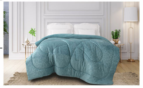 DulceVida Derby (Quilt/Rajai) Comforter Set with 1 Double Quilt, 1 Winter Bedsheet, 2 Cushions with Fillers and 2 Pillow Covers for Double Bed for Heavy Winter