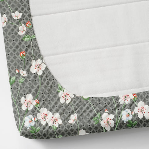 Reeva Fitted Bed Sheet Set with Pillow Covers by Florida