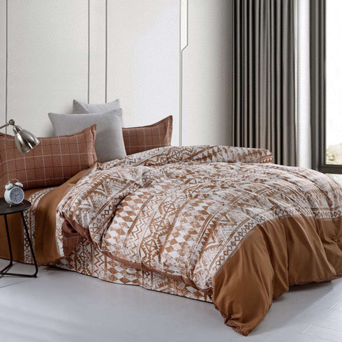 Mist Perfume King Size Bed Sheet Set by Florida with 2 Pillow Covers