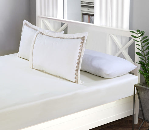 Mosaic Bed Sheet Set with Pillow Covers by Florida