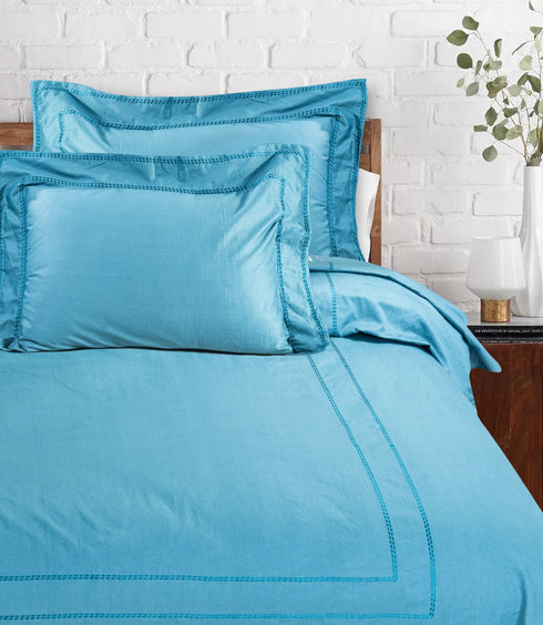 Petersburg King Size 250 TC Cotton Embroidery Bedsheet Set with 2 Pillow Covers by Florida