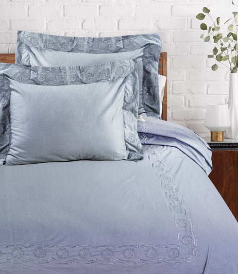 Petersburg King Size 250 TC Cotton Embroidery Bedsheet Set with 2 Pillow Covers by Florida