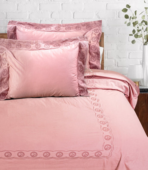 Petersburg King Size 250 TC Cotton Embroidery Bedsheet Set with 2 Pillow Covers by Florida