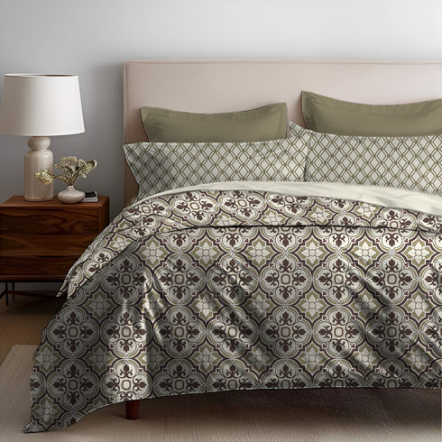 Reeva Bed Sheet Set with Pillow Covers for Double Bed by Florida