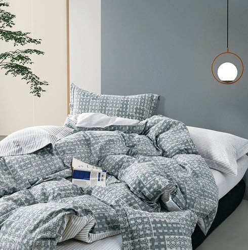 San Diego 250 TC King Size 100% Cotton Imported Bed Sheet Set with 2 Pillow Covers by Florida