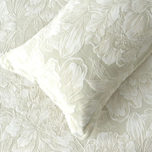 Florida Imagica King Size Warm Bedsheet for Winter with Pillow Covers - Velvet Pattern - Signature Burnout Technique