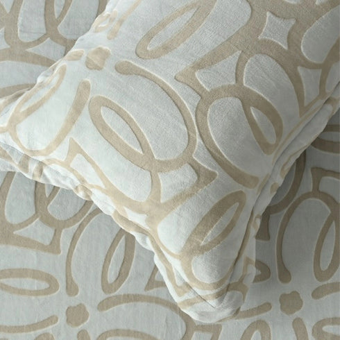 Florida Imagica King Size Warm Bedsheet for Winter with Pillow Covers - Velvet Pattern - Signature Burnout Technique