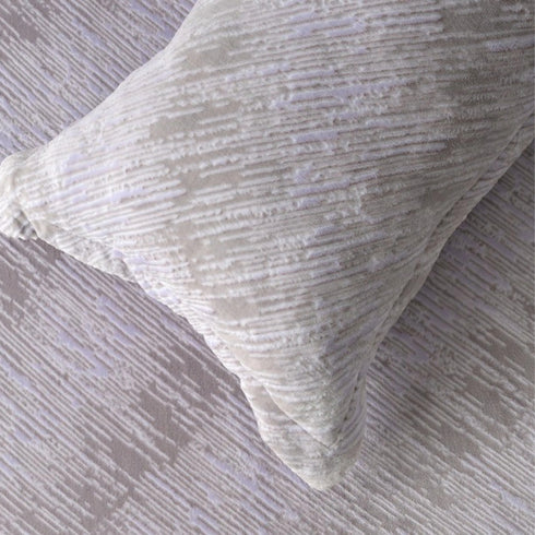 Florida Imagica King Size Warm Bedsheet for Winter with Pillow Covers - Velvet Pattern - Signature Burnout Technique