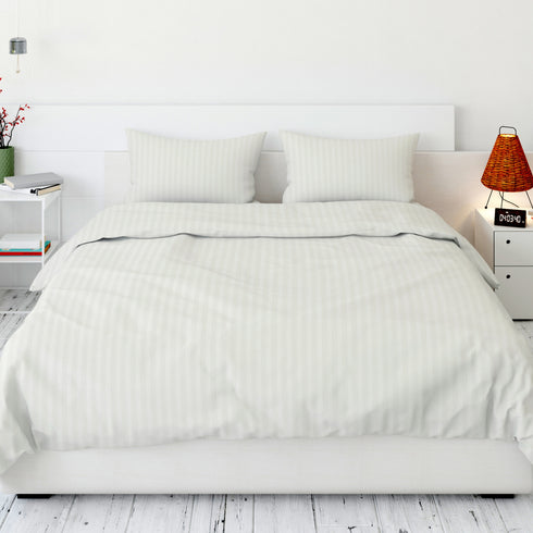 Blaze King Size Bed Sheet Set with 2 Pillow Covers by Florida