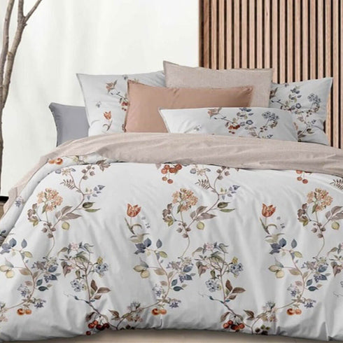 Florida Vistara (Bedding) AC Comforter Set with King Size Bedsheet & Coordinated Pillow Covers