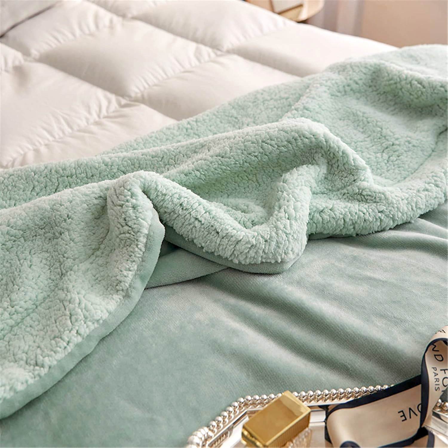 Florida Sherpa Flannel Blanket For All Season Warm and Super Soft For Double Bed 300 GSM - Green