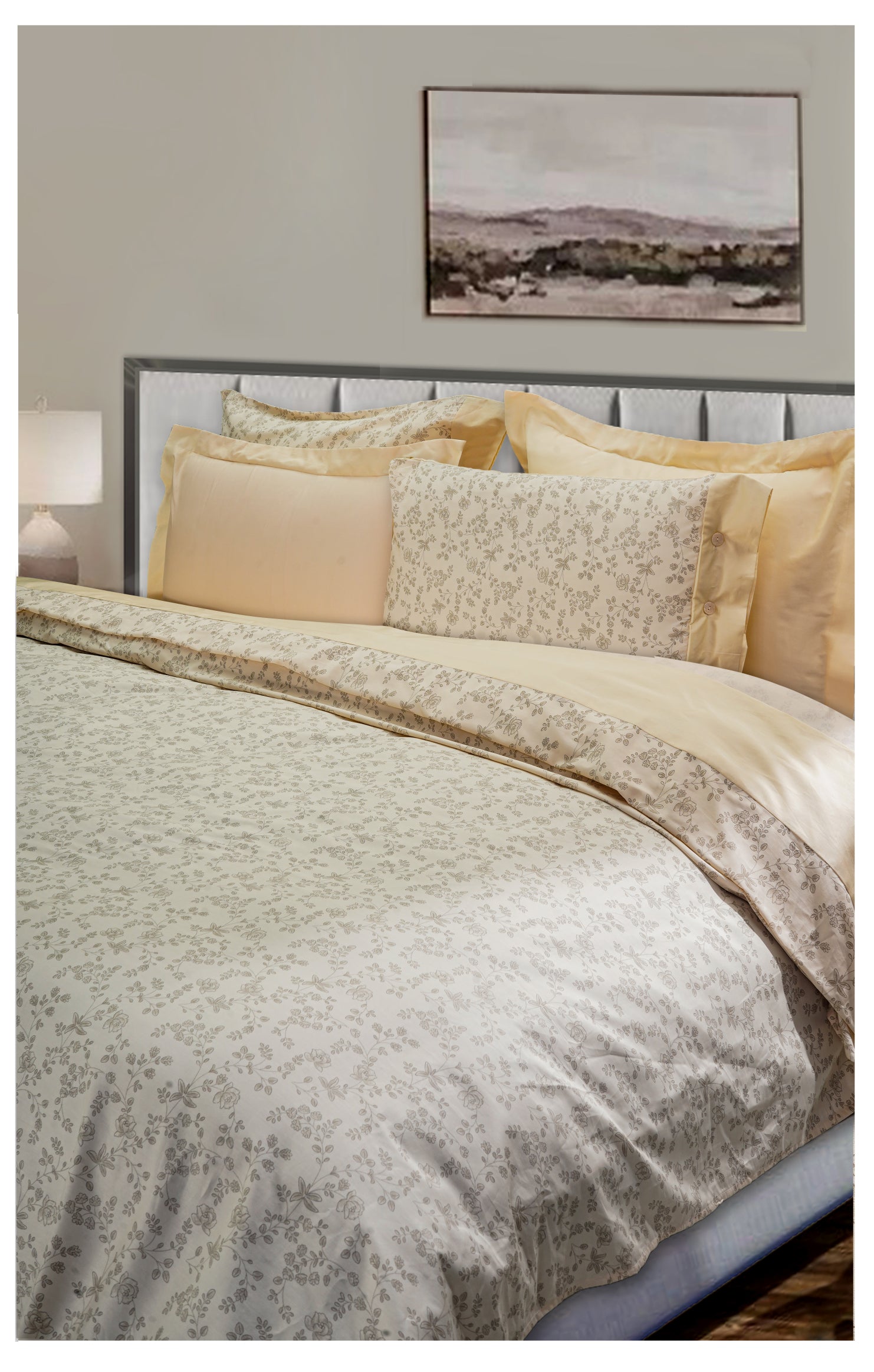 Smooth Art King Size 100% Cotton Bedsheet Set with 4 Pillow Covers by Florida