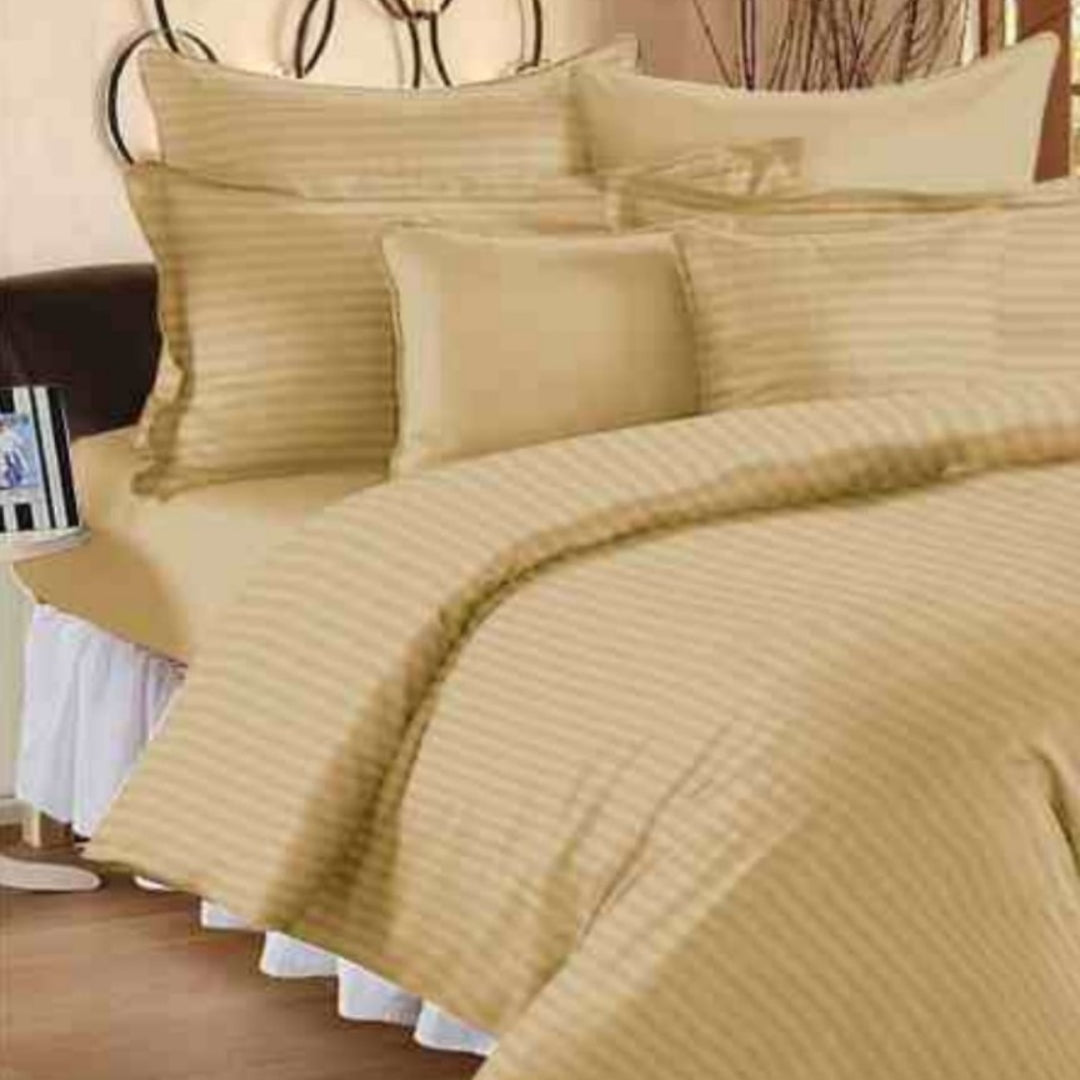 Plum Fitted 100% Cotton King Size Bedsheet Set with Pillow Covers by Florida