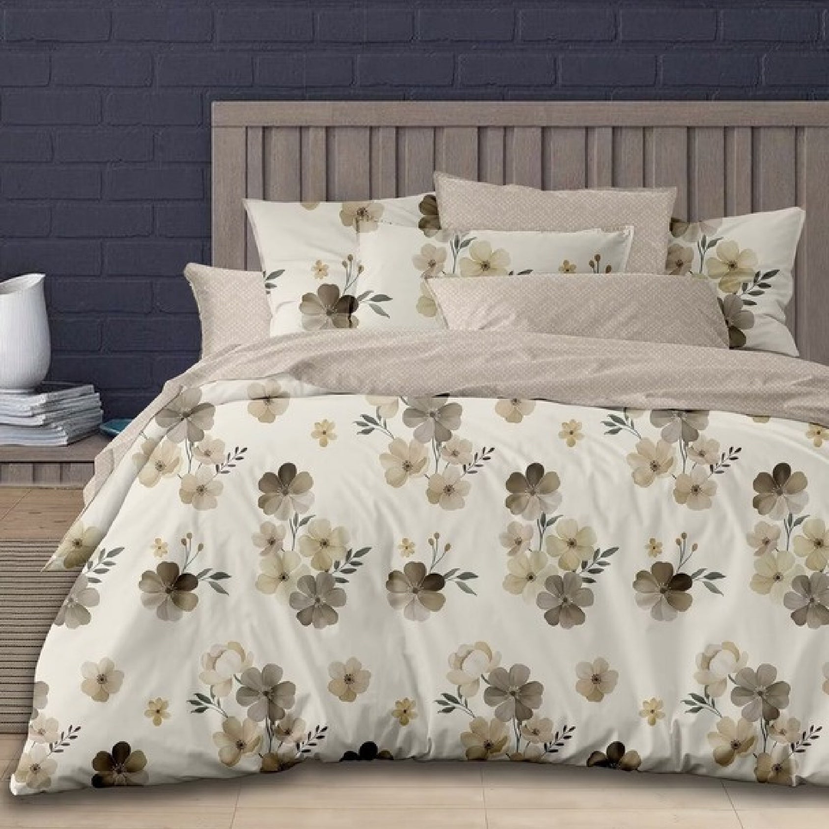 Florida Bentley Imported AC Comforter Set with King Size Bed Sheet & Pillow Covers for All Season - Comes in Wired Rexine Bag - Best for Gifting