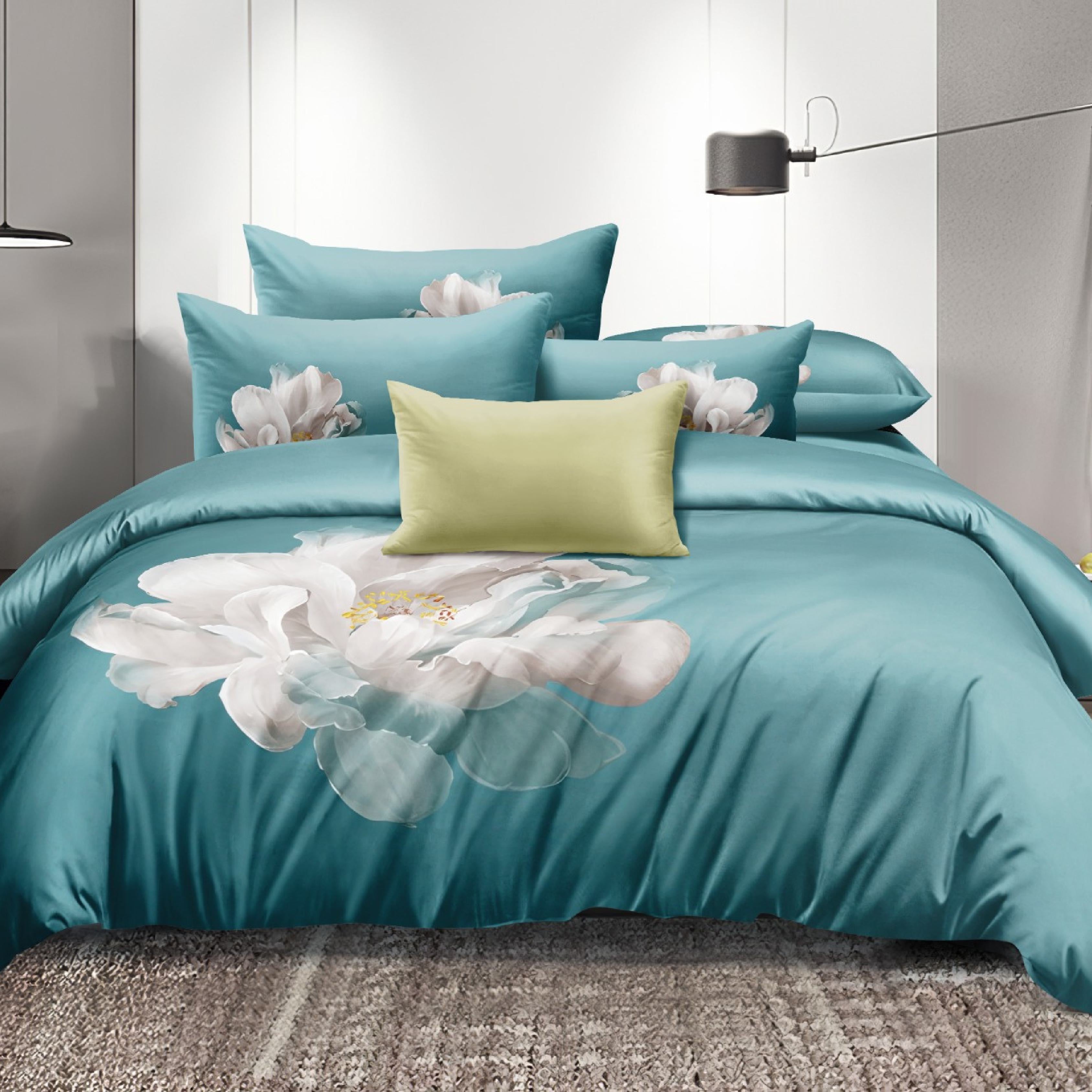 Florida Cinderella Digital Print King Size Warm Bedsheet with Pillow Covers - Winter Bedsheet in Box and Carry Bag - Perfect for Gifting