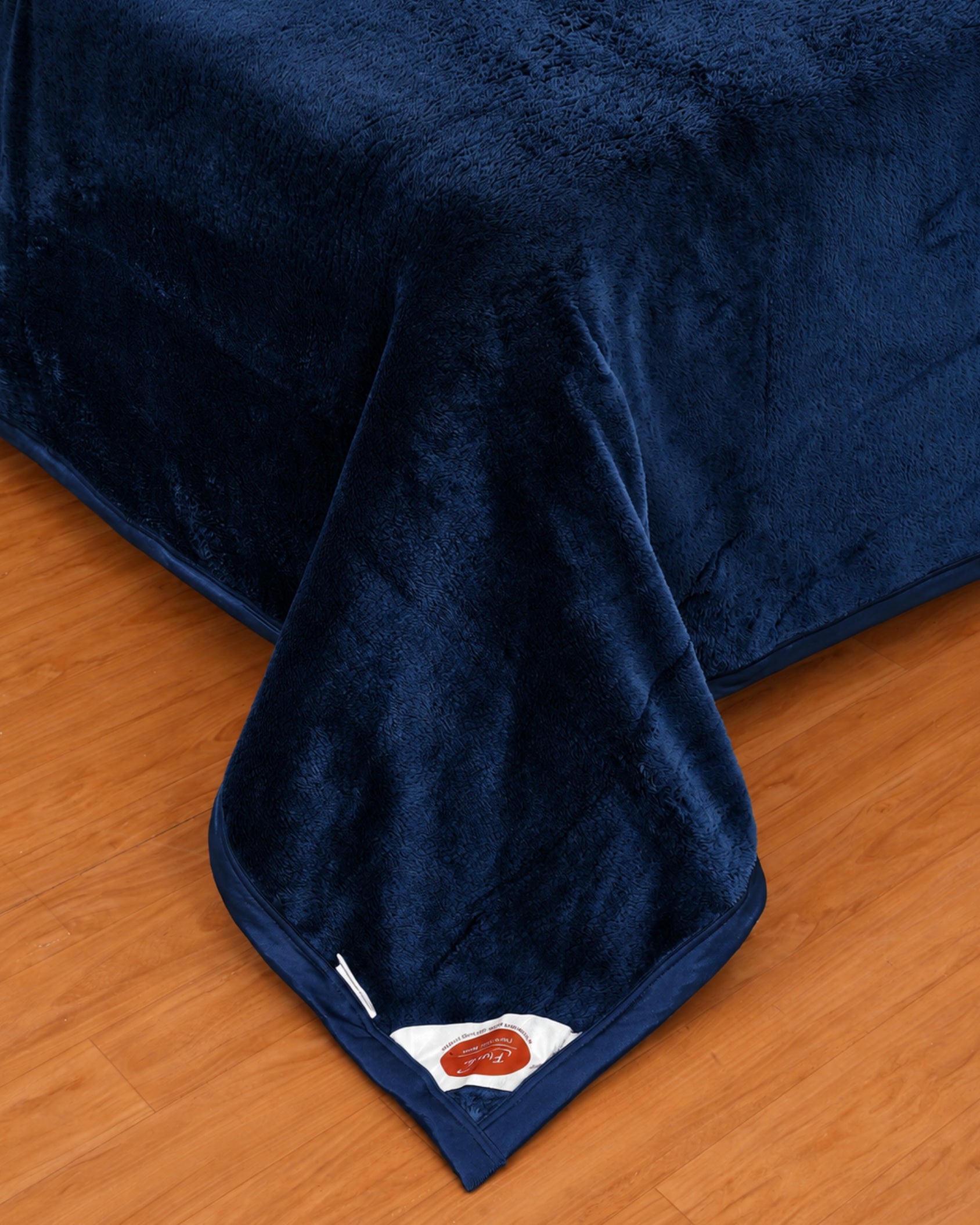 Colorways Ultra Soft Flannel Single & Double bed AC Blanket for All Season