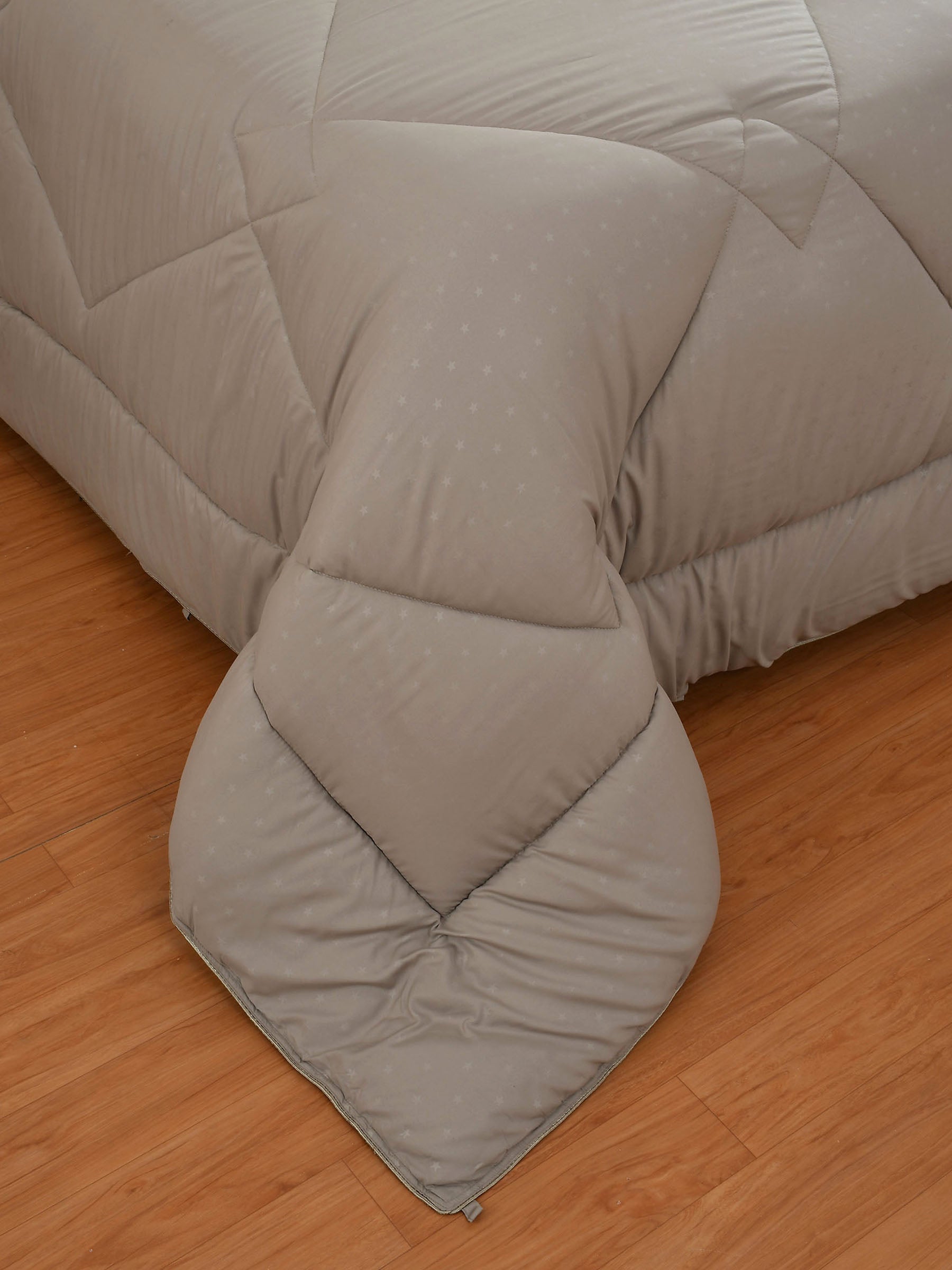Symphony (Quilt/Rajai) Comforter in 350 GSM for Single & Double Bed for Winter