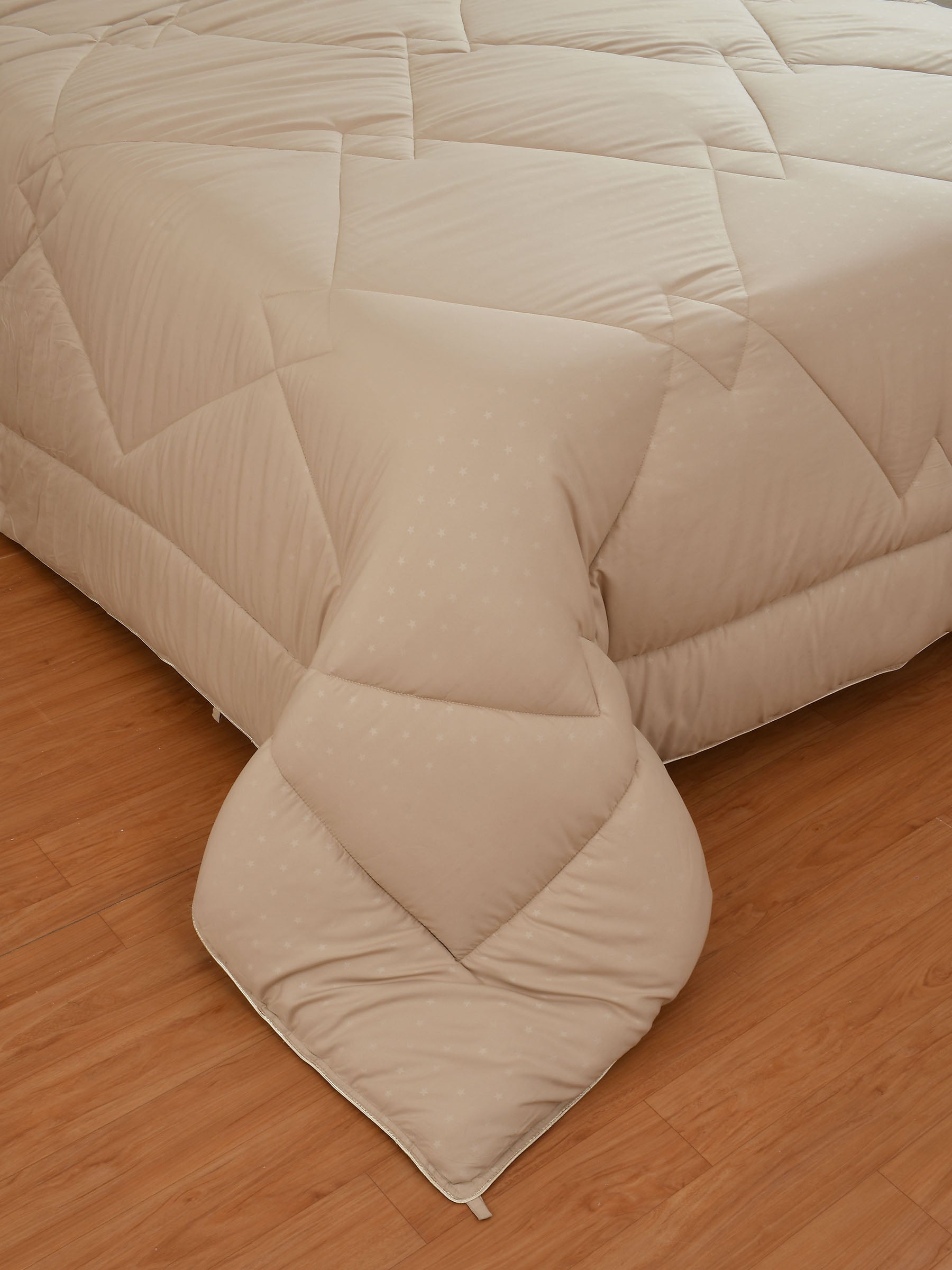 Symphony (Quilt/Rajai) Comforter in 350 GSM for Single & Double Bed for Winter