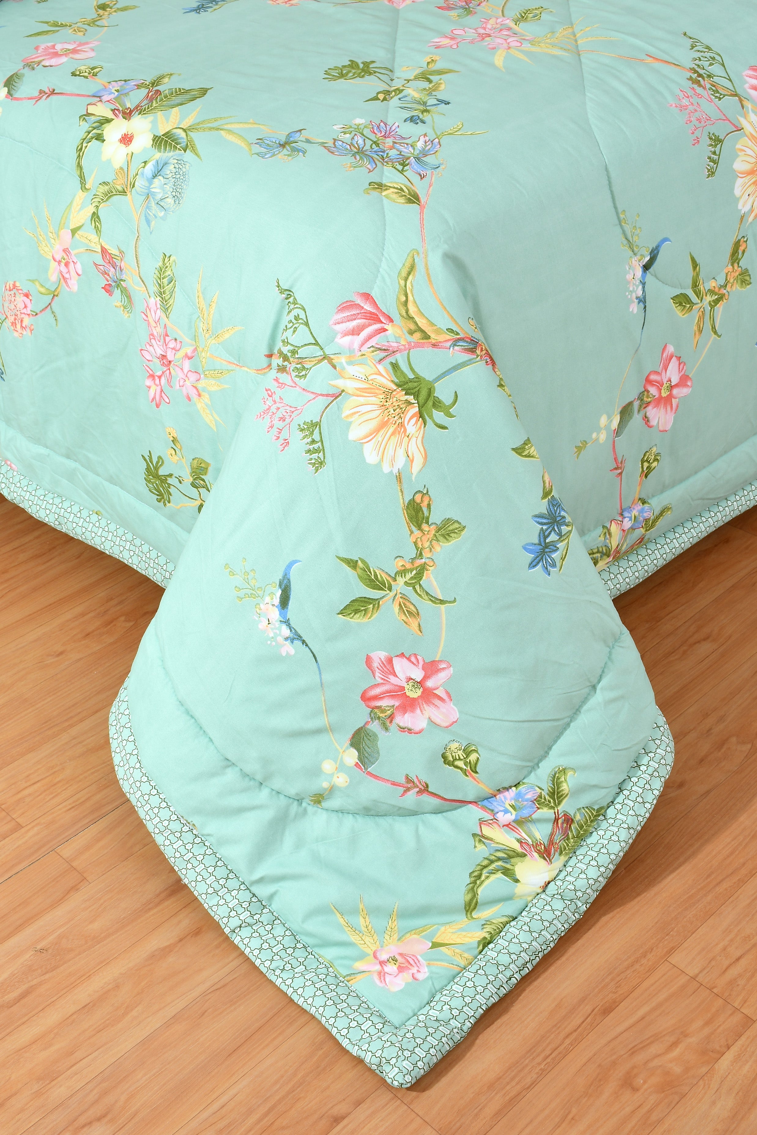Heaven AC Double Bed Comforter for All Session (Green)