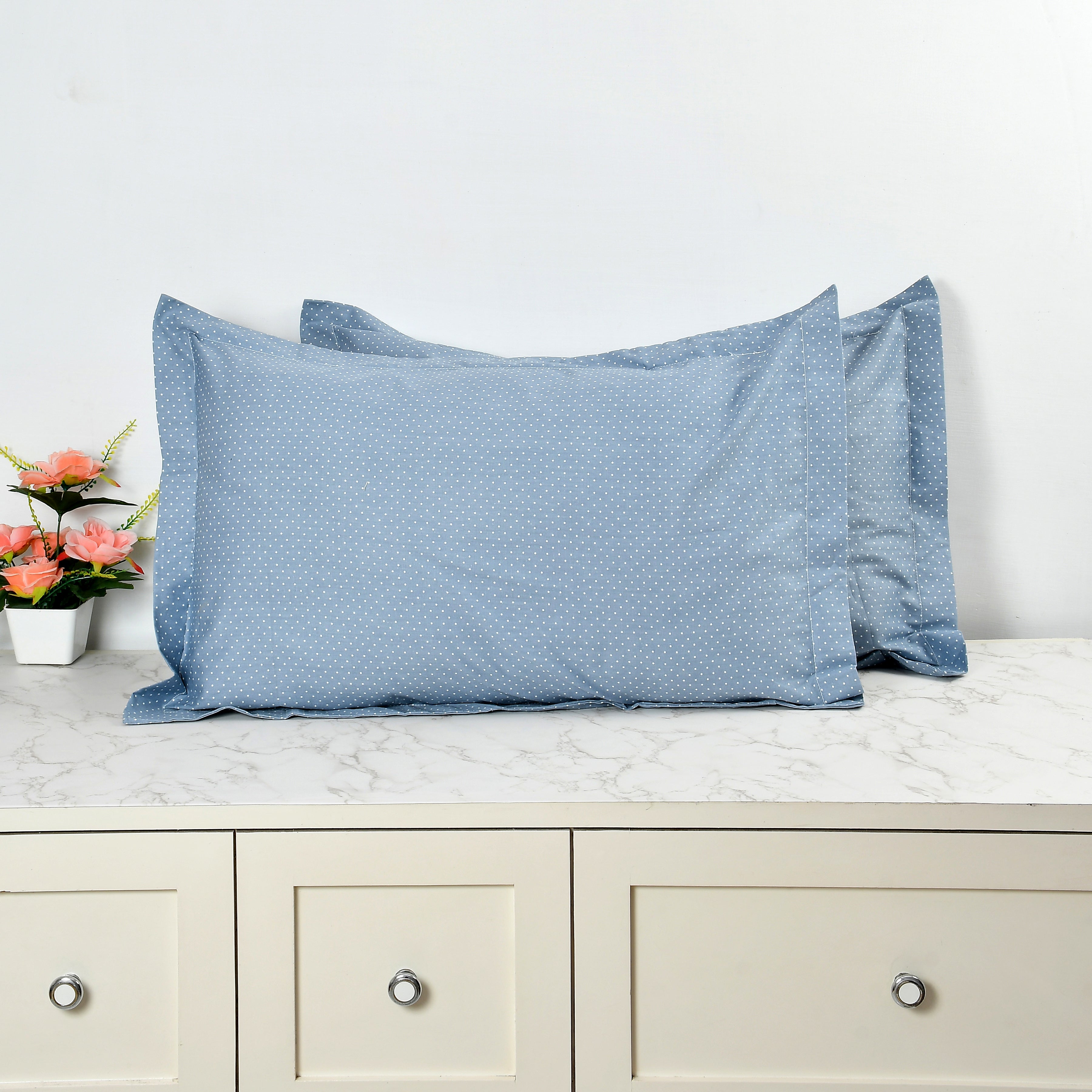 Vision Fitted Bedsheet with 2 King Size Pillow Cover for Double Bed
