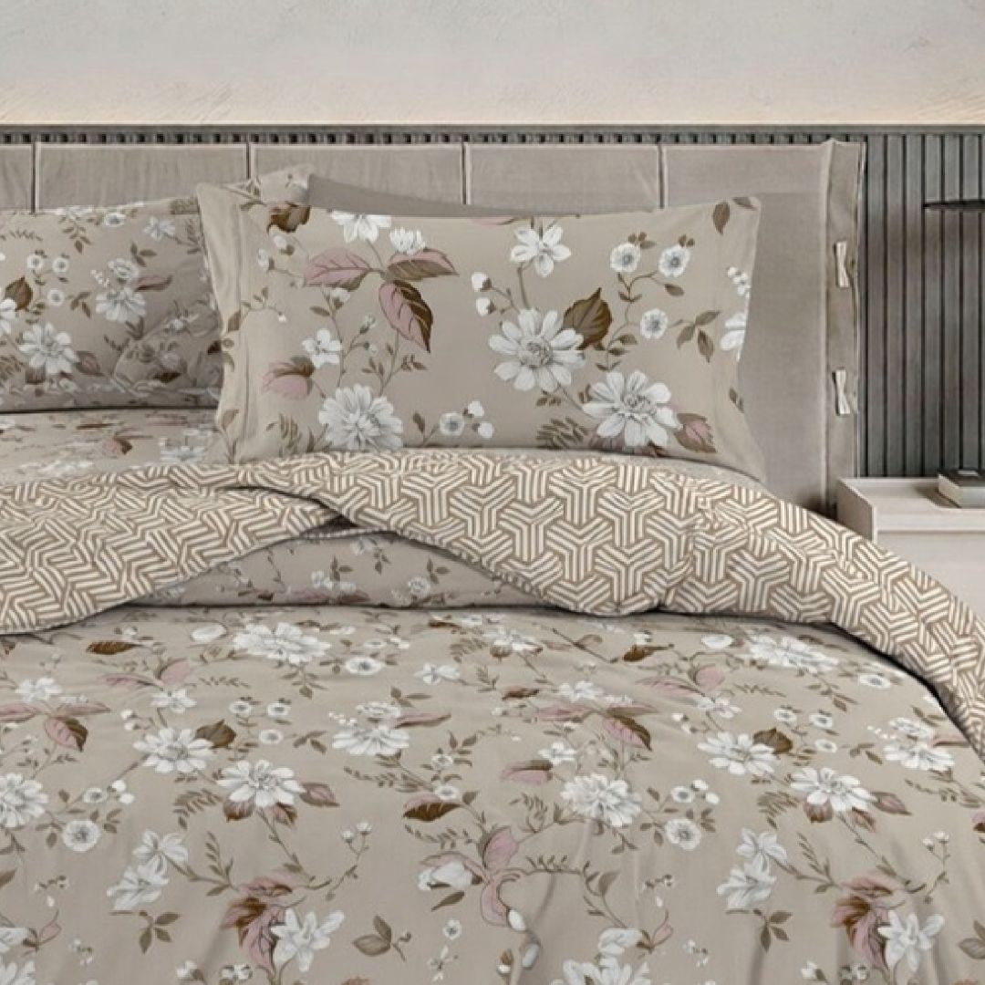 Florida Fiesta 4 Piece Comforter Set in Box - Perfect for Gifting