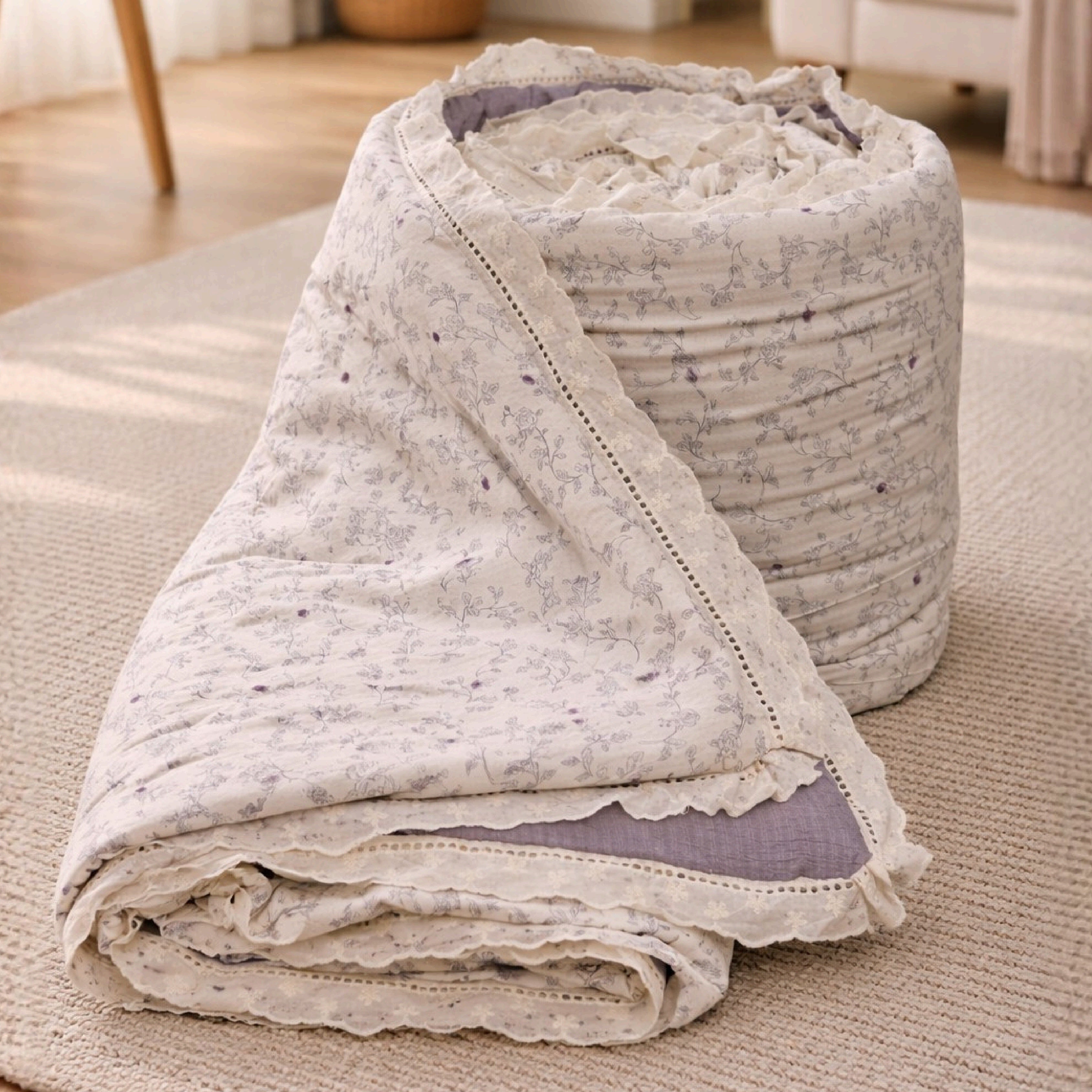 Florida Regency Summer Comforter | Floral Print Cotton Feel Comforter with Designer Lace Border | Lightweight AC Comforter for Double Bed | Wire Bag Packaging