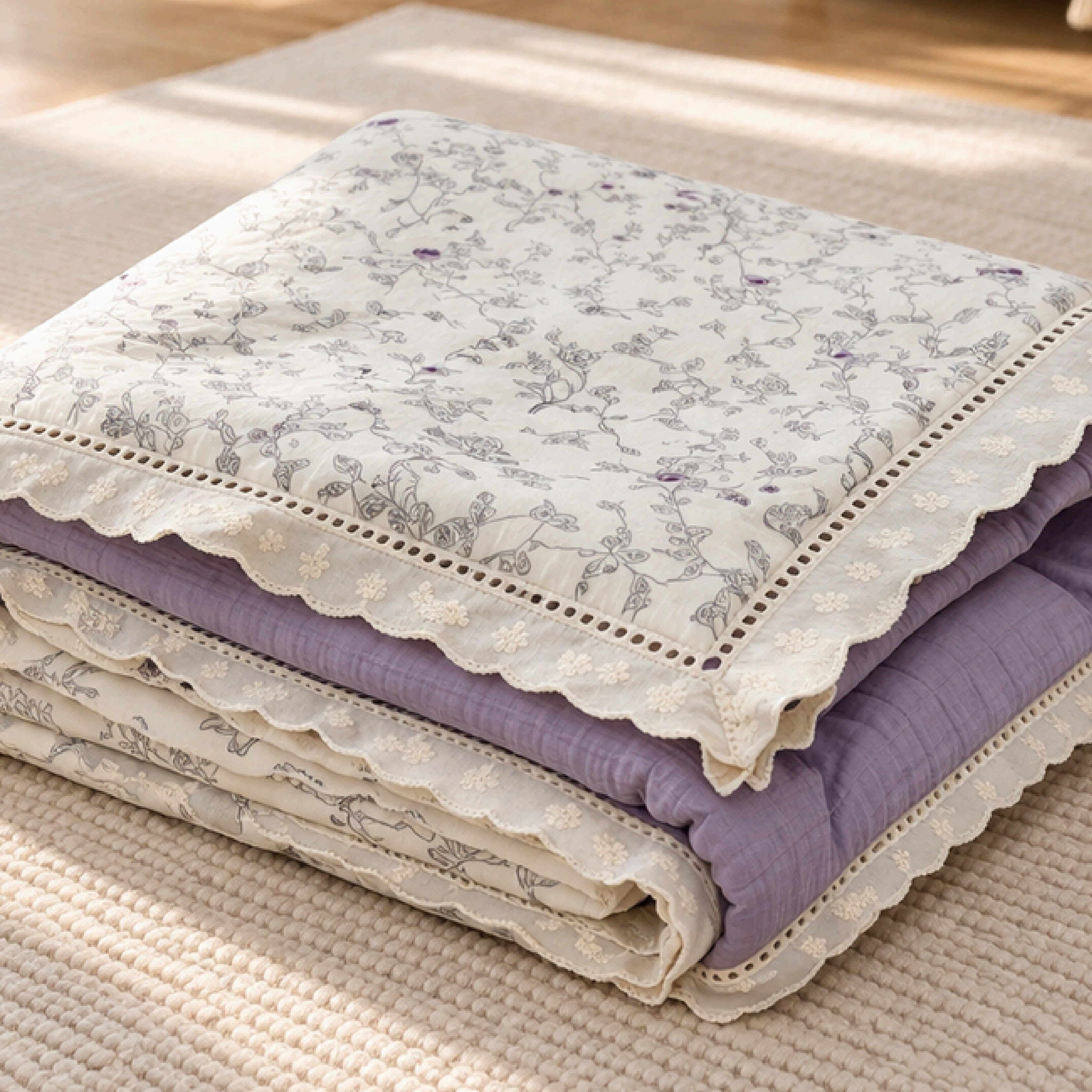 Florida Regency Summer Comforter | Floral Print Cotton Feel Comforter with Designer Lace Border | Lightweight AC Comforter for Double Bed | Wire Bag Packaging