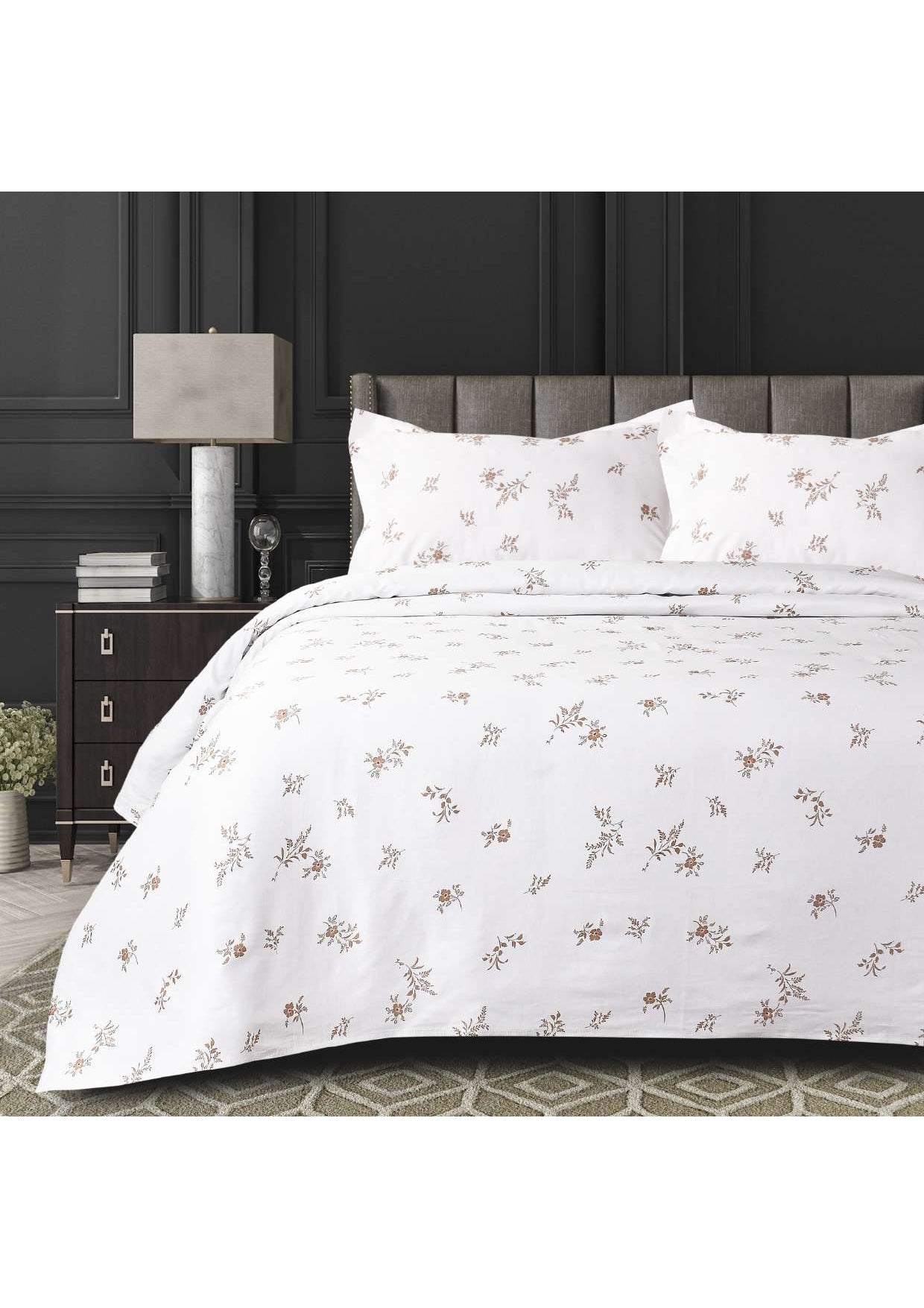 Samsara King Size Box Packaging 300 TC 100% Cotton Bed Sheet Set with Pillow Covers in by Florida
