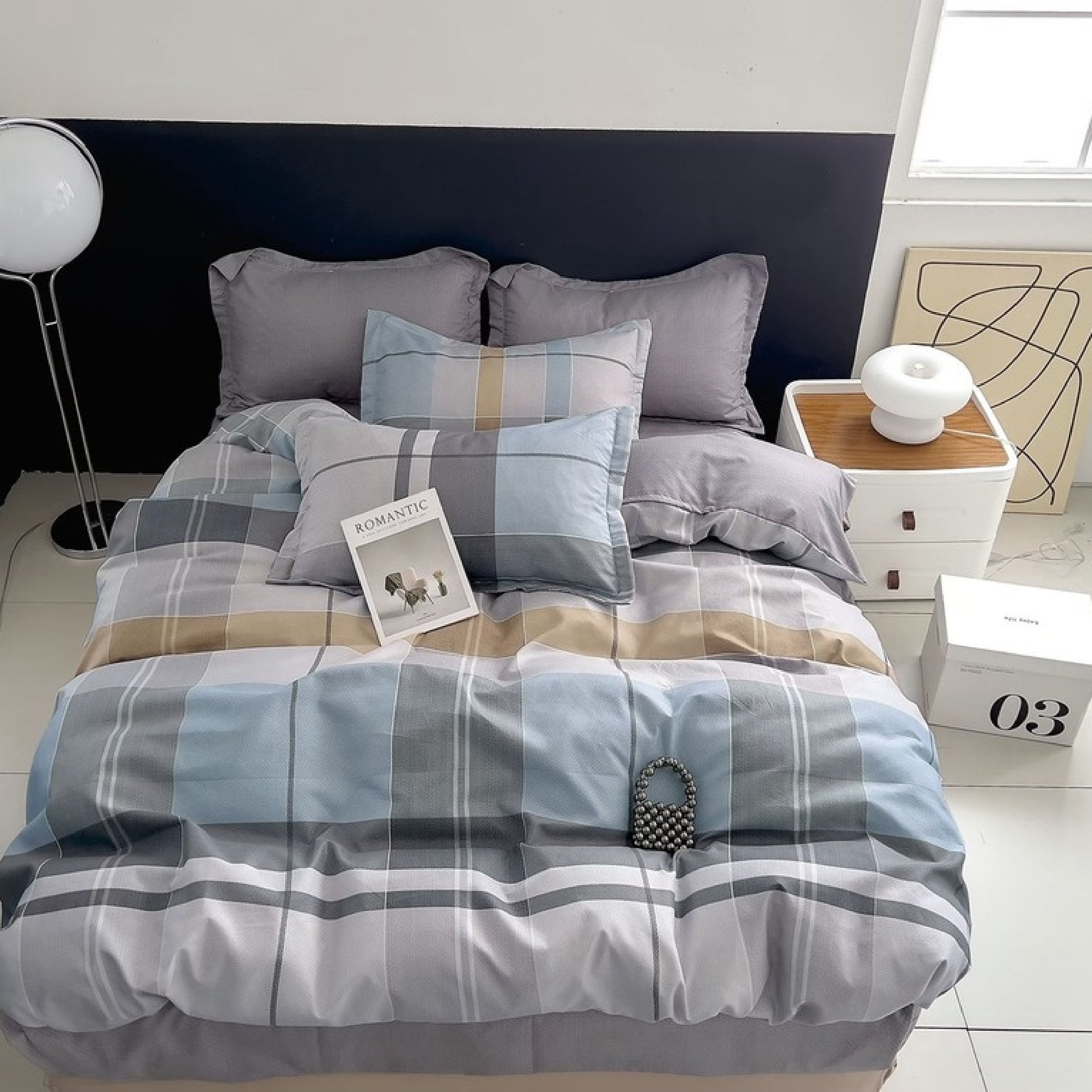 Stroke King Size Bed Sheet Set with Pillow Covers by Florida