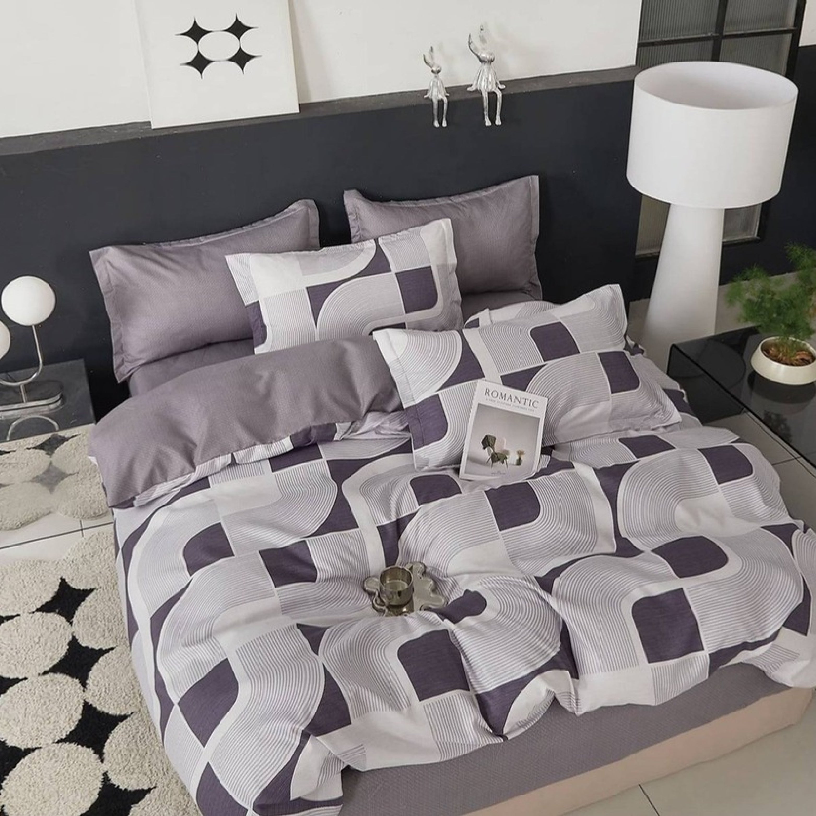 Stroke King Size Bed Sheet Set with Pillow Covers by Florida