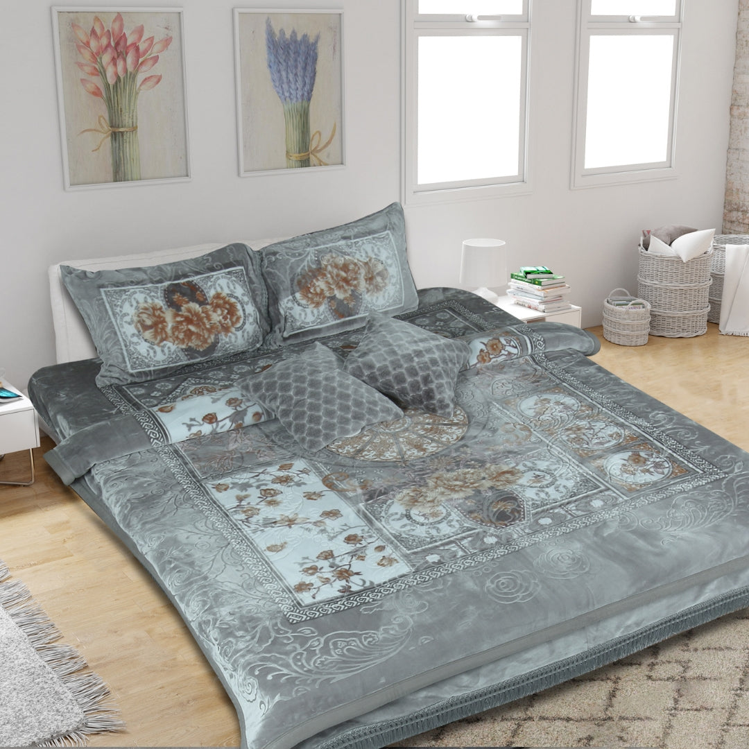 Wedding Bell 6 Piece Blanket Set with 1 Mink Blanket, 1 Bedsheet & 2 Pillow Covers & 2 Coushion covers for Winter - Perfect for Wedding Gift & Ocasional Gifting