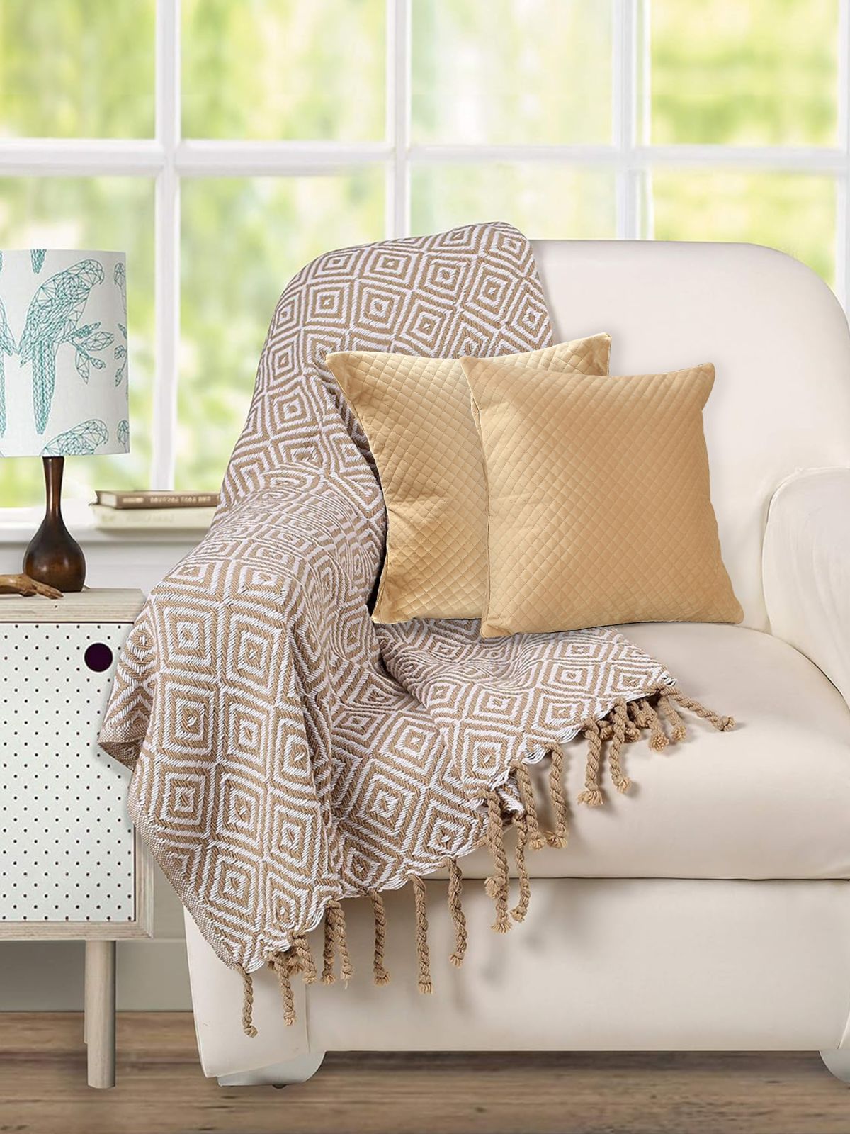Florida Quilted Velvet Diamond Stitch Pattern Decorative Plush Cushion Cover - Camel