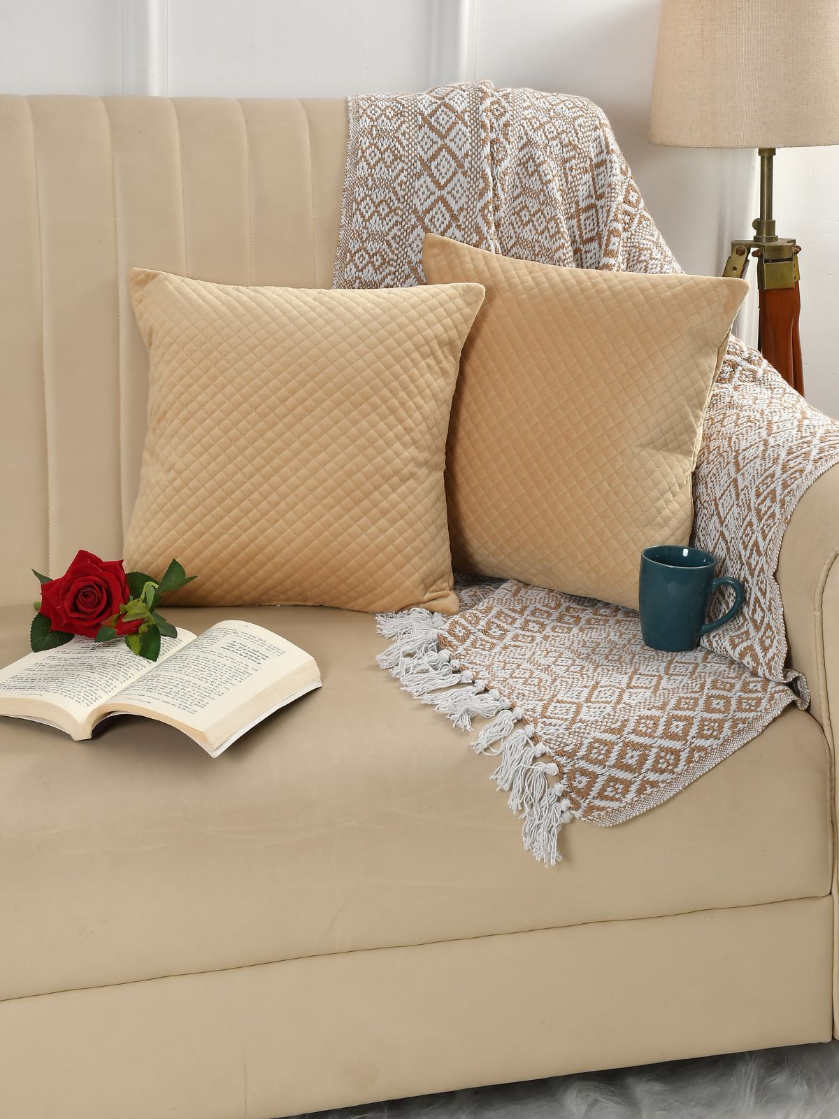 Florida Quilted Velvet Diamond Stitch Pattern Decorative Plush Cushion Cover - Camel